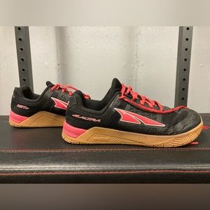 Altra Running HIIT XT